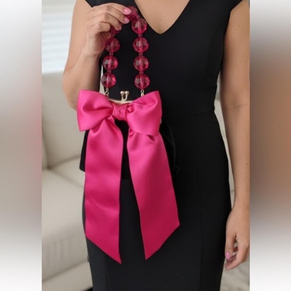 Elegant Pink Bow Handbag